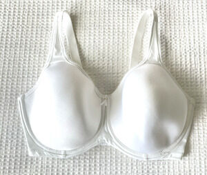 Wacoal Basic Beauty Bra Size 36G White Spacer Underwire Style 853192